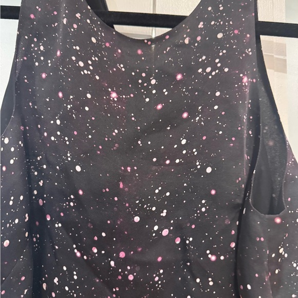 Club Monaco sleeveless Black Top with Pink and white Accents - Picture 4 of 6